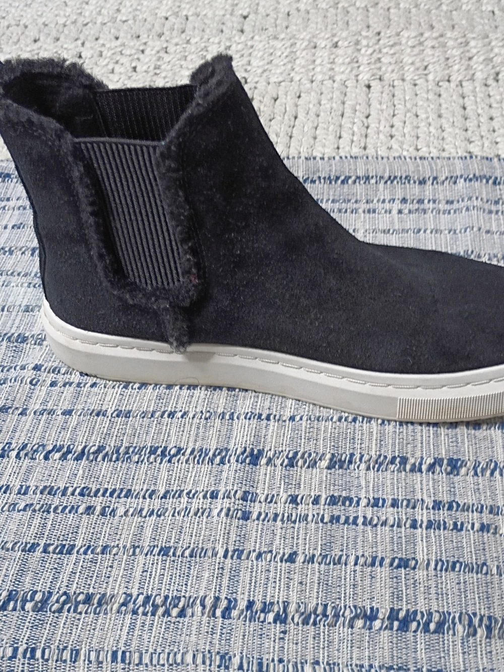 UGG Women's Alameda Chelsea Black Suede Pull-On Ankle Boot W/ White Sole, Size 8